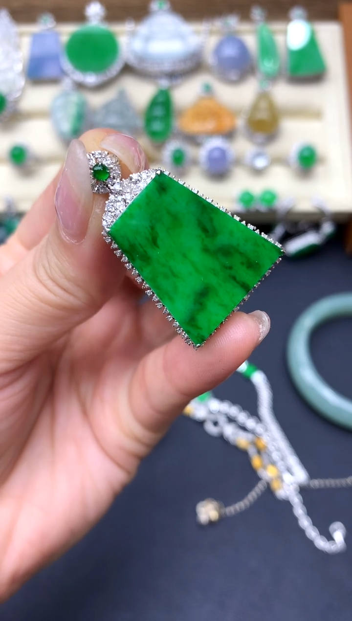 【闪购商品】翡翠颈饰18K金镶嵌455-中国好珍宝