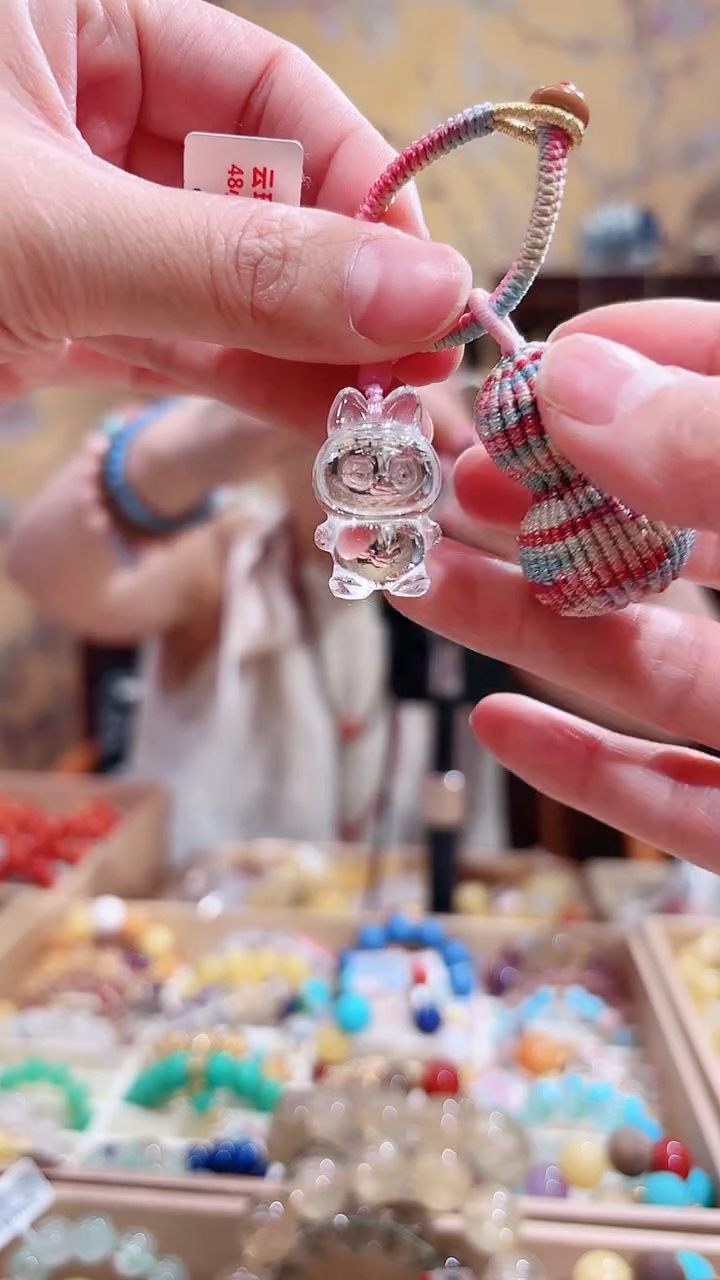 未镶嵌车挂水晶拉布布设计款