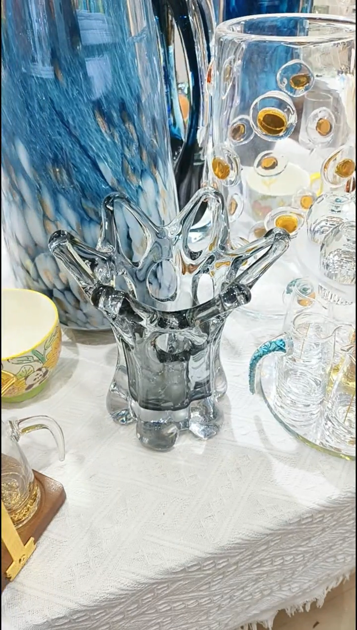 【闪购商品】水晶琉璃一只琉璃多角花瓶