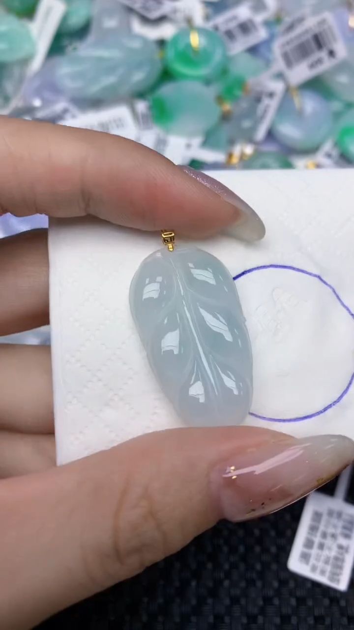 颈饰18K金镶嵌翡翠天然缅甸翡翠a货百元以上9元证书费自理