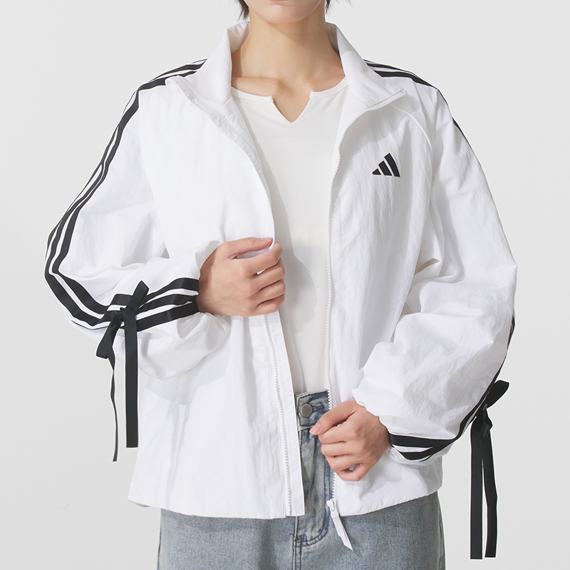 adidas阿迪达斯外套女装2025新款户外运动服梭织透气休闲立领夹克