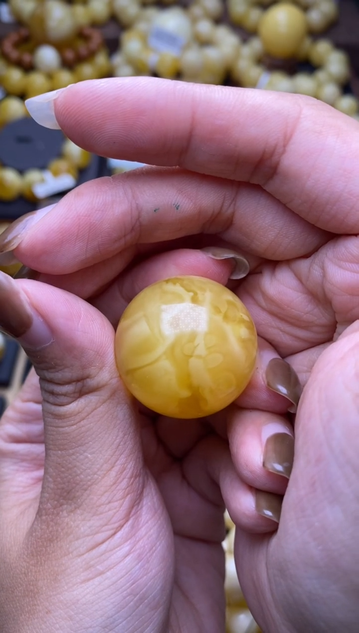 【闪购商品】琥珀裸石未镶嵌大小姐珠宝严选51