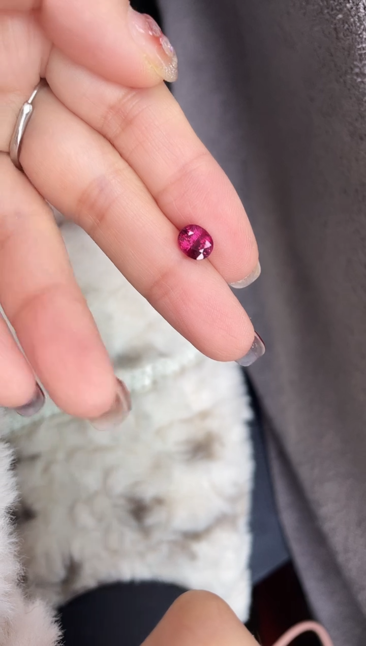 【闪购商品】石榴石裸石未镶嵌1.63ct裸石
