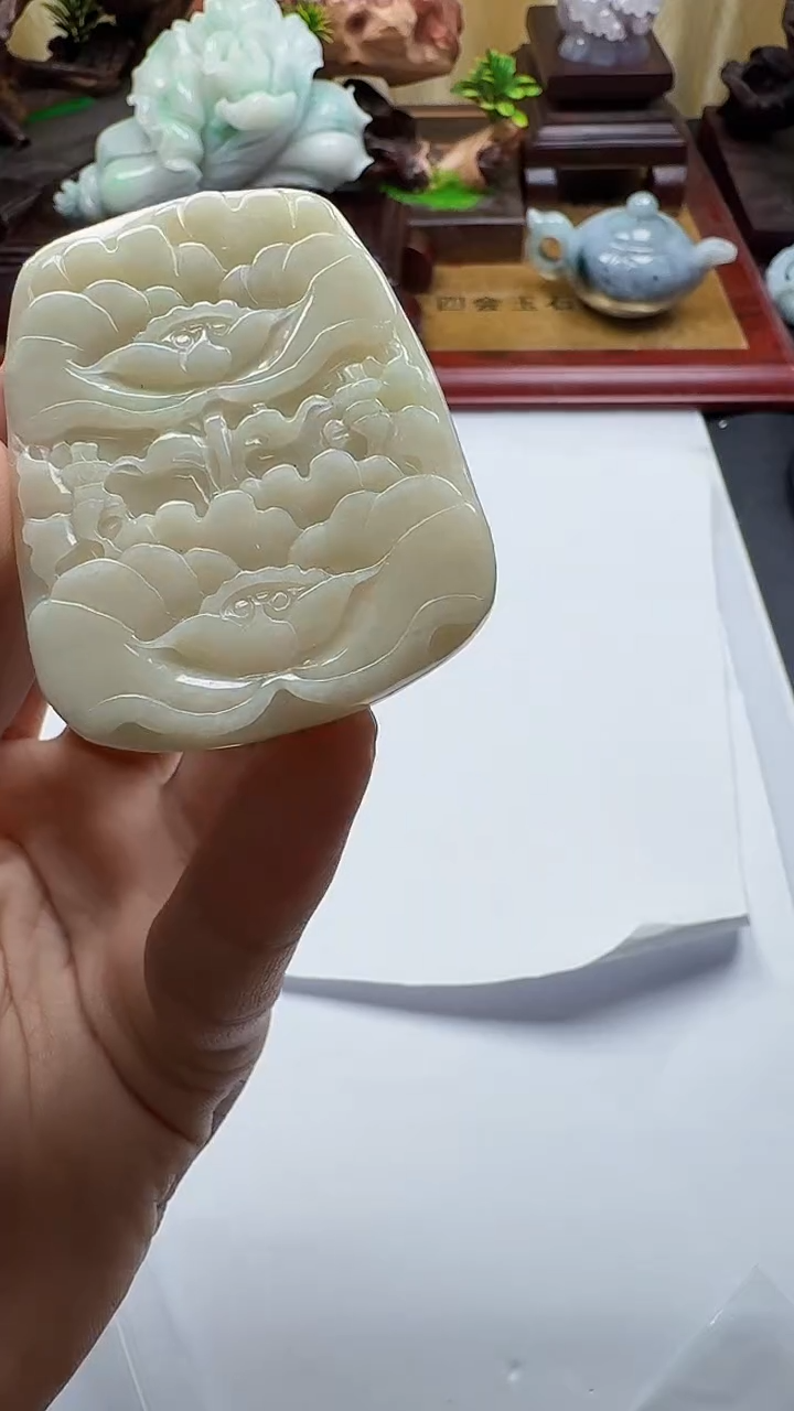 吊坠(不含链)未镶嵌翡翠1