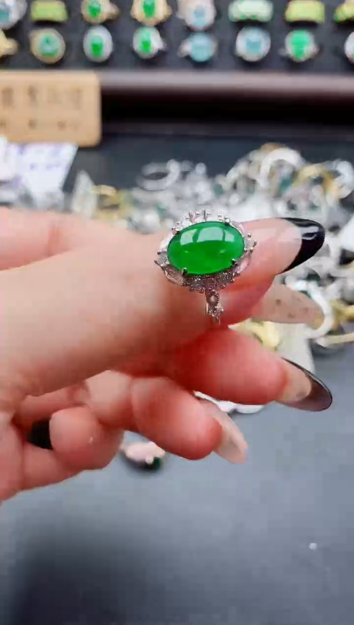银S925镶嵌戒指翡翠1