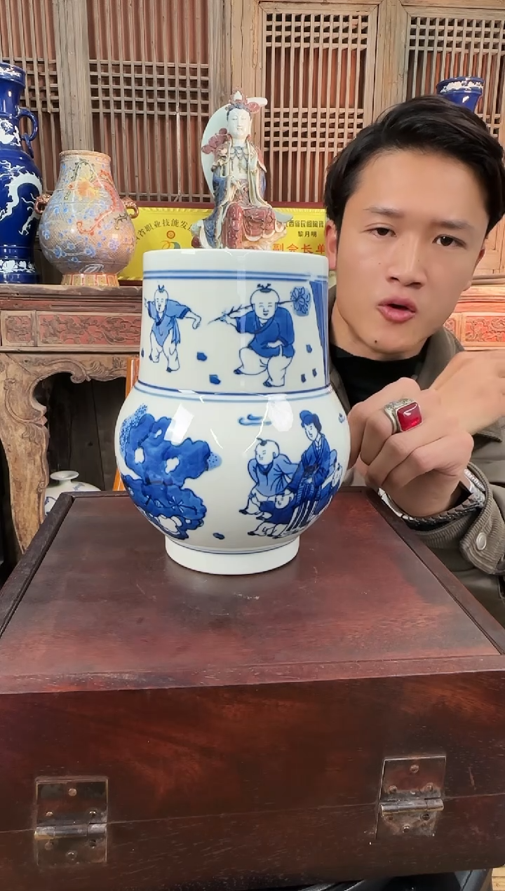 【闪购商品】摆件陶瓷摆件 青花三娘教子赏瓶