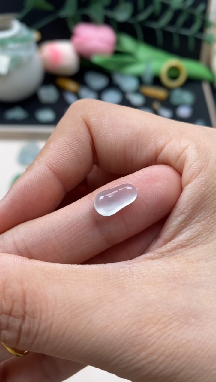 【闪购商品】翡翠颈饰未镶嵌翡翠白冰福瓜