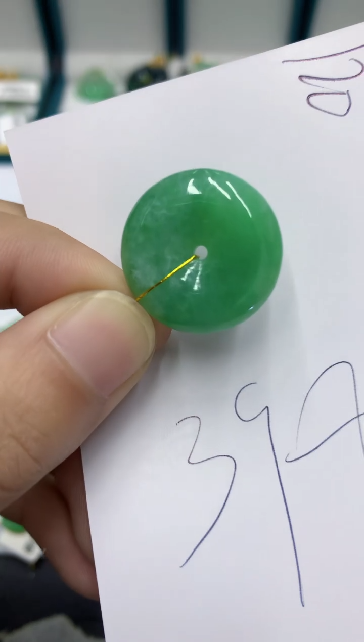 【闪购商品】翡翠颈饰未镶嵌翡翠