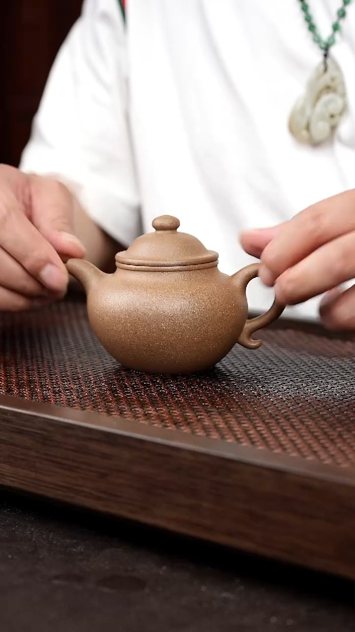 茶壶紫砂芝麻绿莲子
