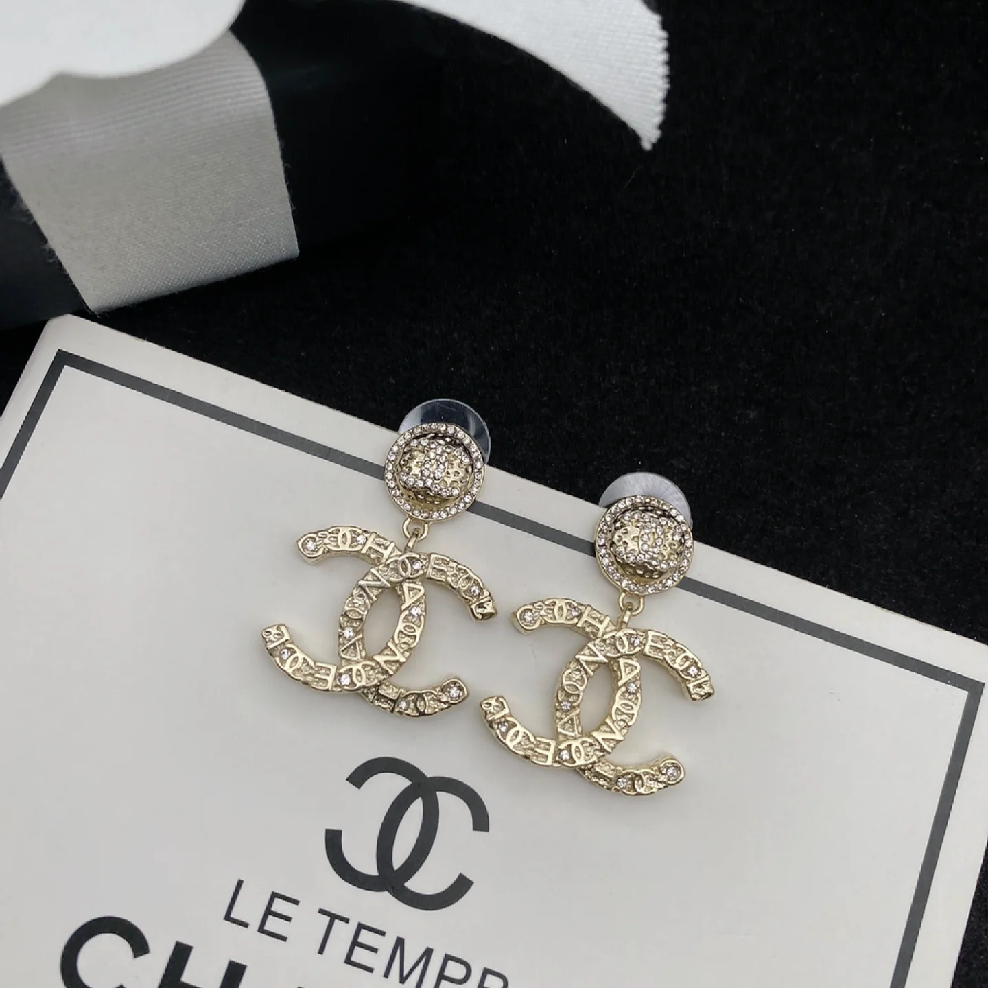 未使用 Chanel/香奈儿 耳环气质浮雕重工时尚百搭金色经典