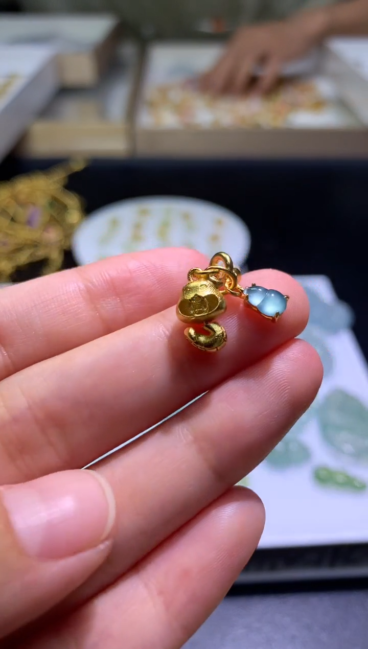 翡翠银S925镶嵌颈饰净货