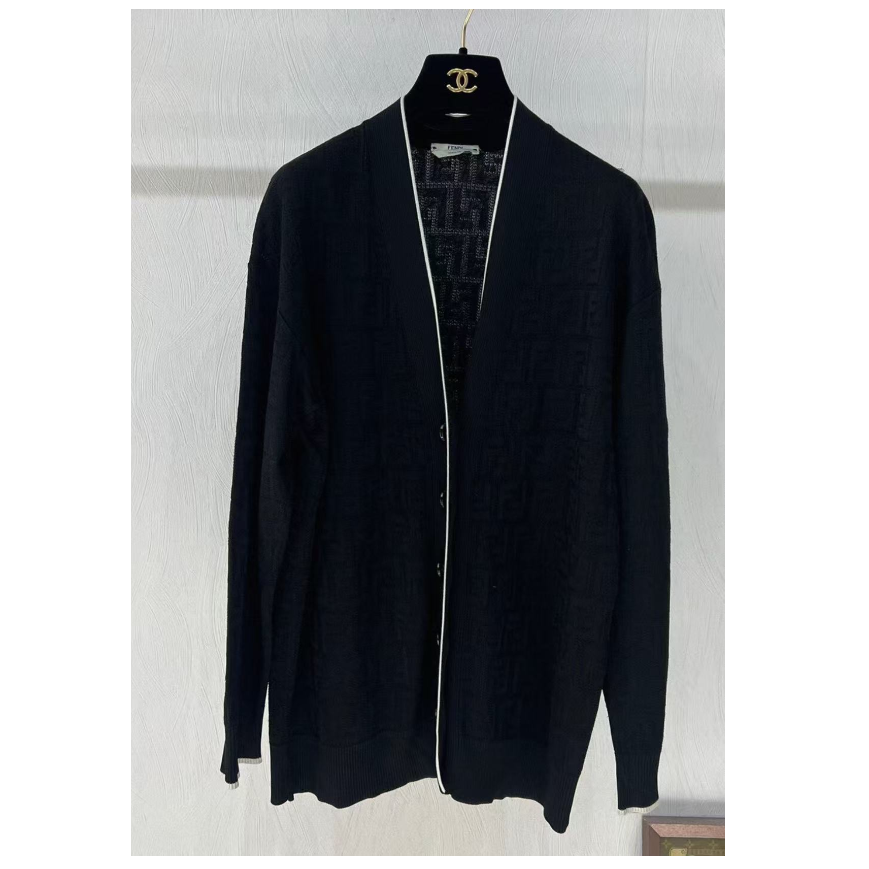 未使用 FENDI/芬迪 双双臻选/vv02990/芬迪开衫/38