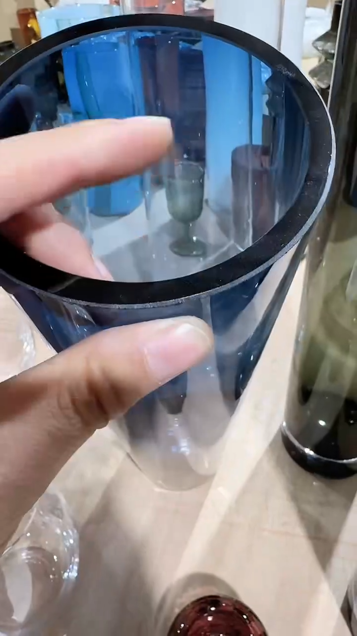 【闪购商品】玻璃蓝色瓶