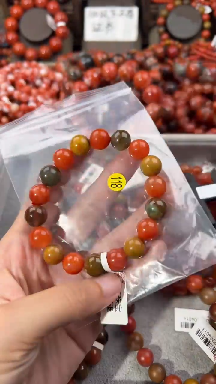 南红玛瑙手串未镶嵌11+