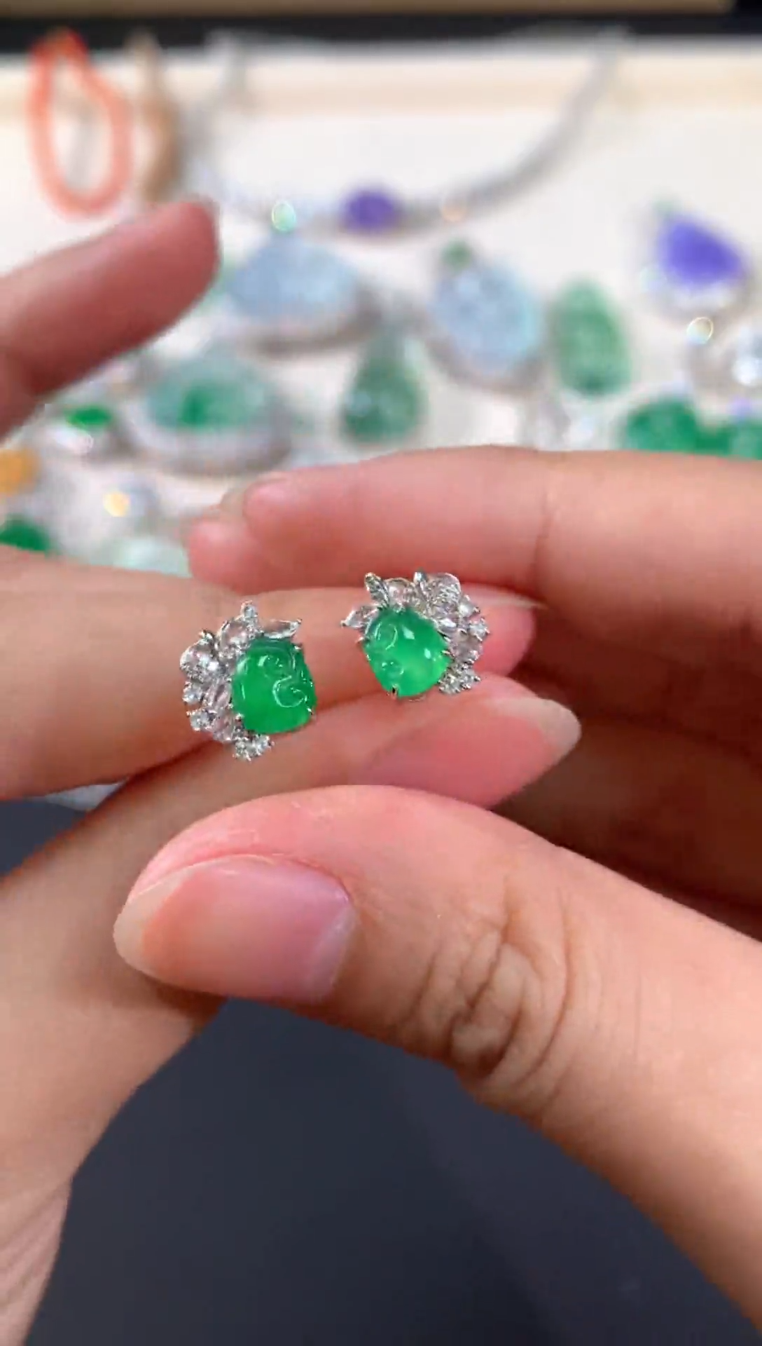 【闪购商品】翡翠耳饰18K金镶嵌A15|8800