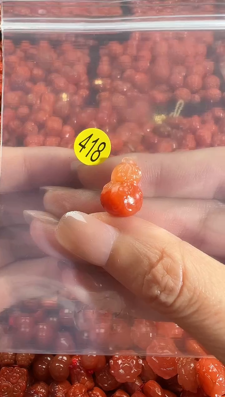 颈饰未镶嵌南红玛瑙1