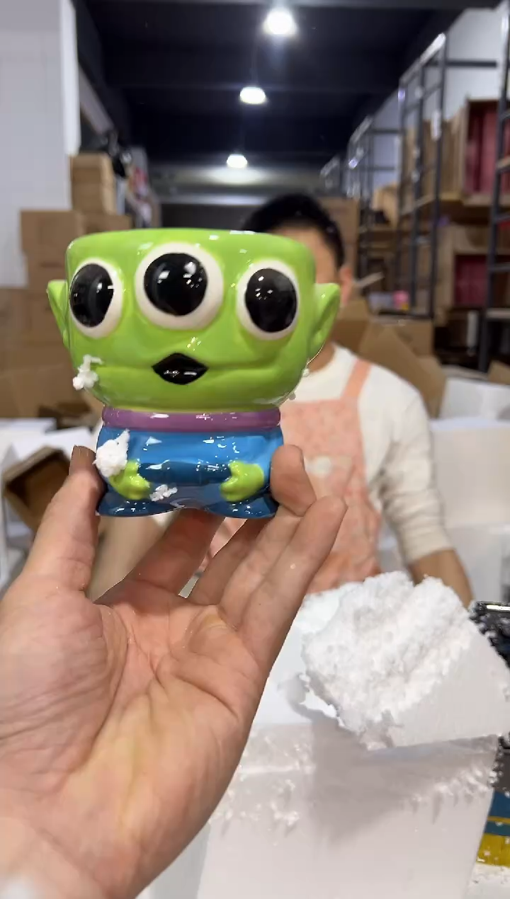 瓷片陶瓷Ｑ版三眼仔水杯