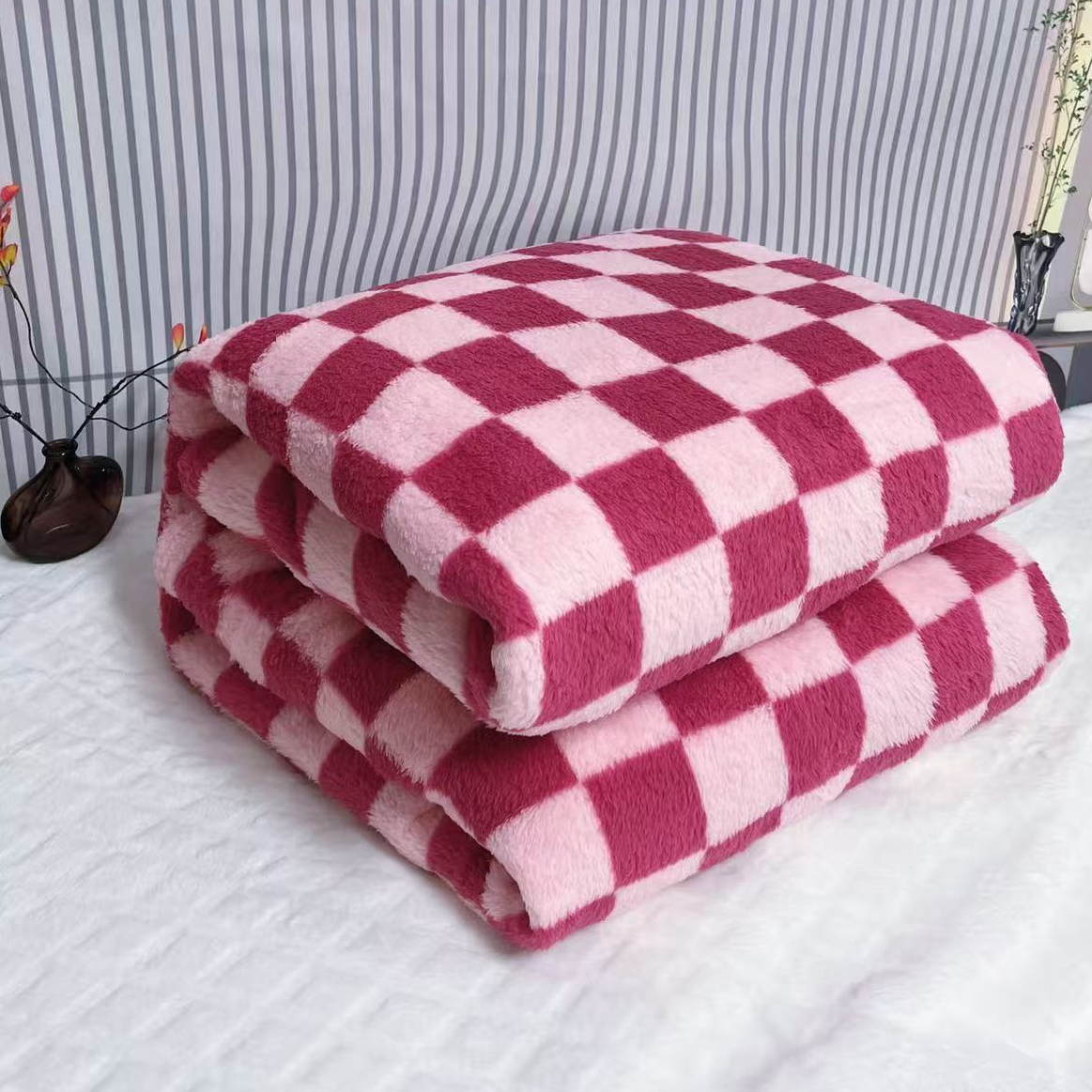 【秋冬盖毯】粉色印花棋盘格毛毯.加厚200X180.双面.盖被.加厚.亲肤