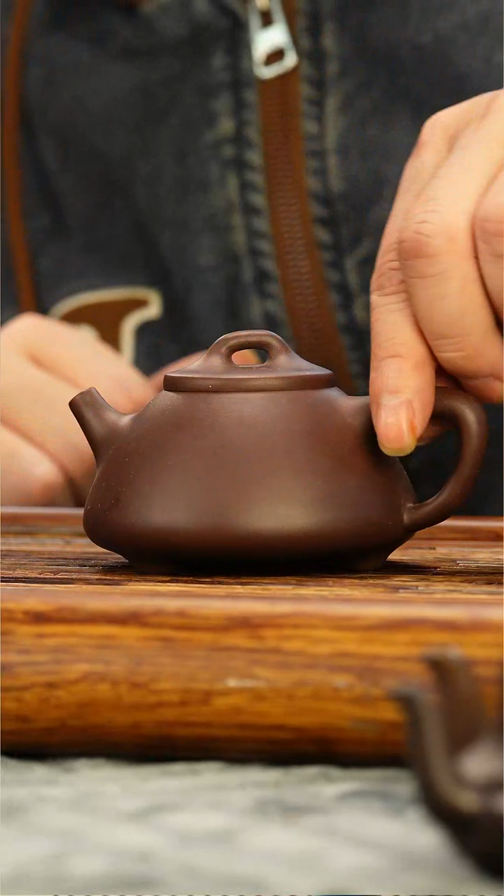 茶壶紫砂老紫泥石瓢1
