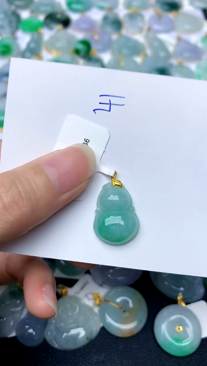 【闪购商品】翡翠颈饰18K金镶嵌41天然A货翡翠