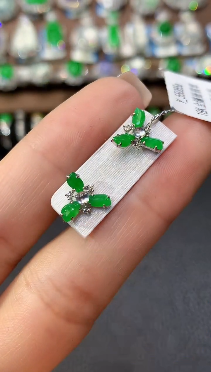 18K金镶嵌翡翠耳饰A24多样性发一件