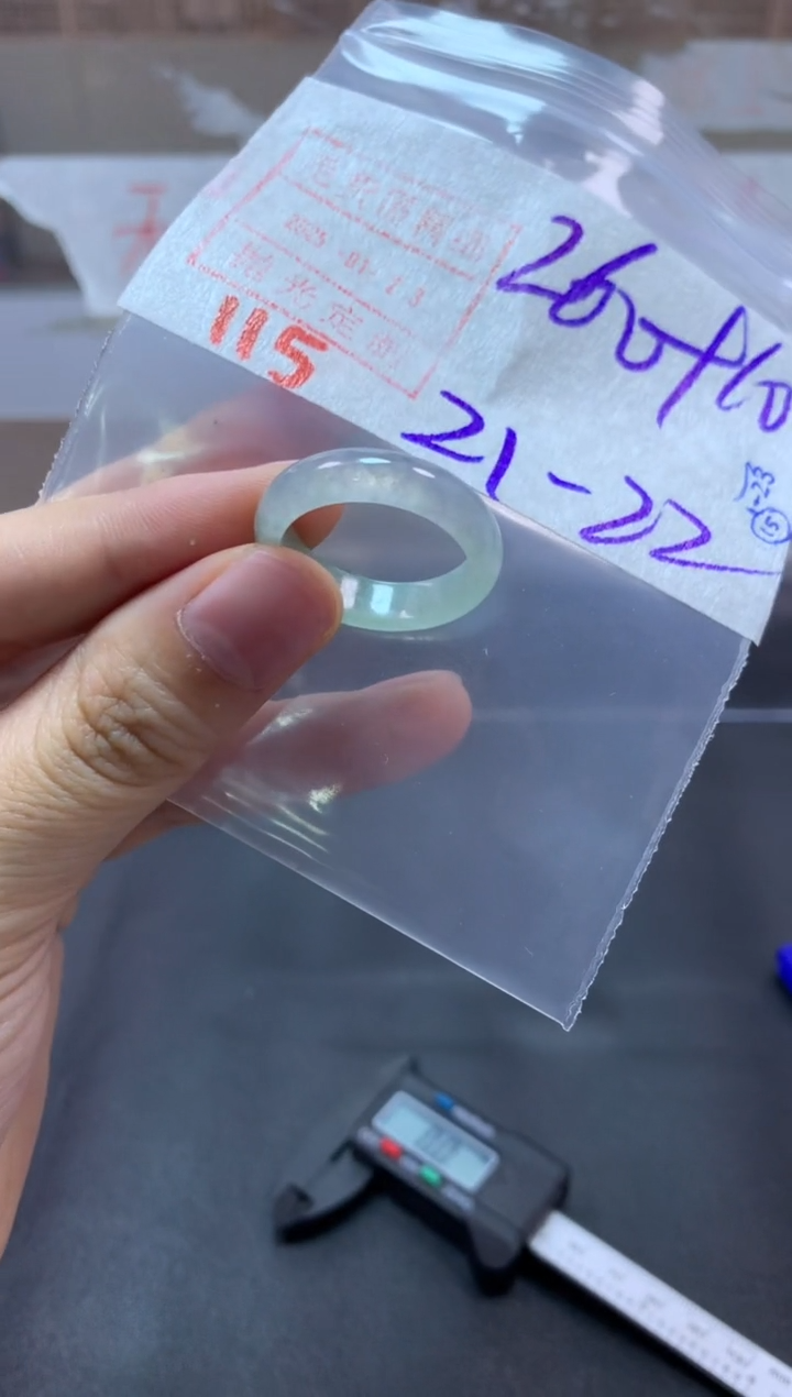 【闪购商品】定制翡翠未镶嵌戒圈21-22-#270毛货需精细抛光