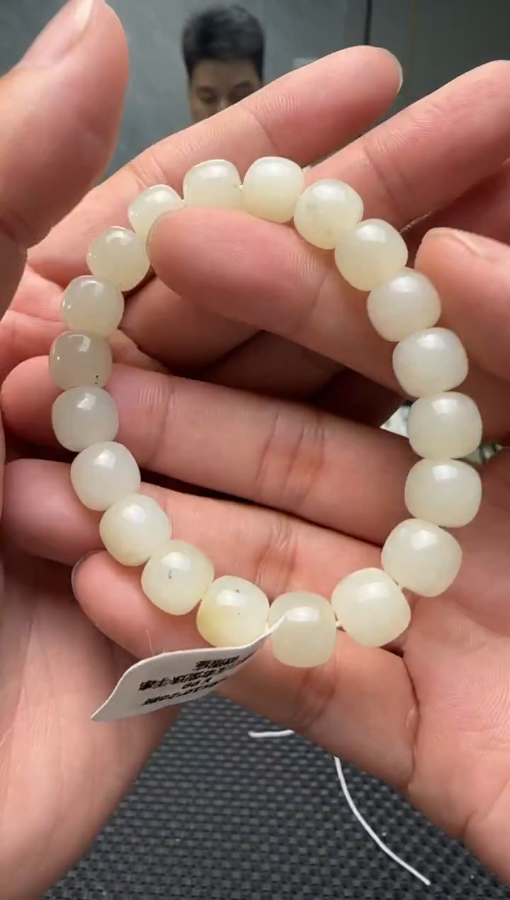 未镶嵌手串和田玉天泰手串卡9x10  微瑕疵