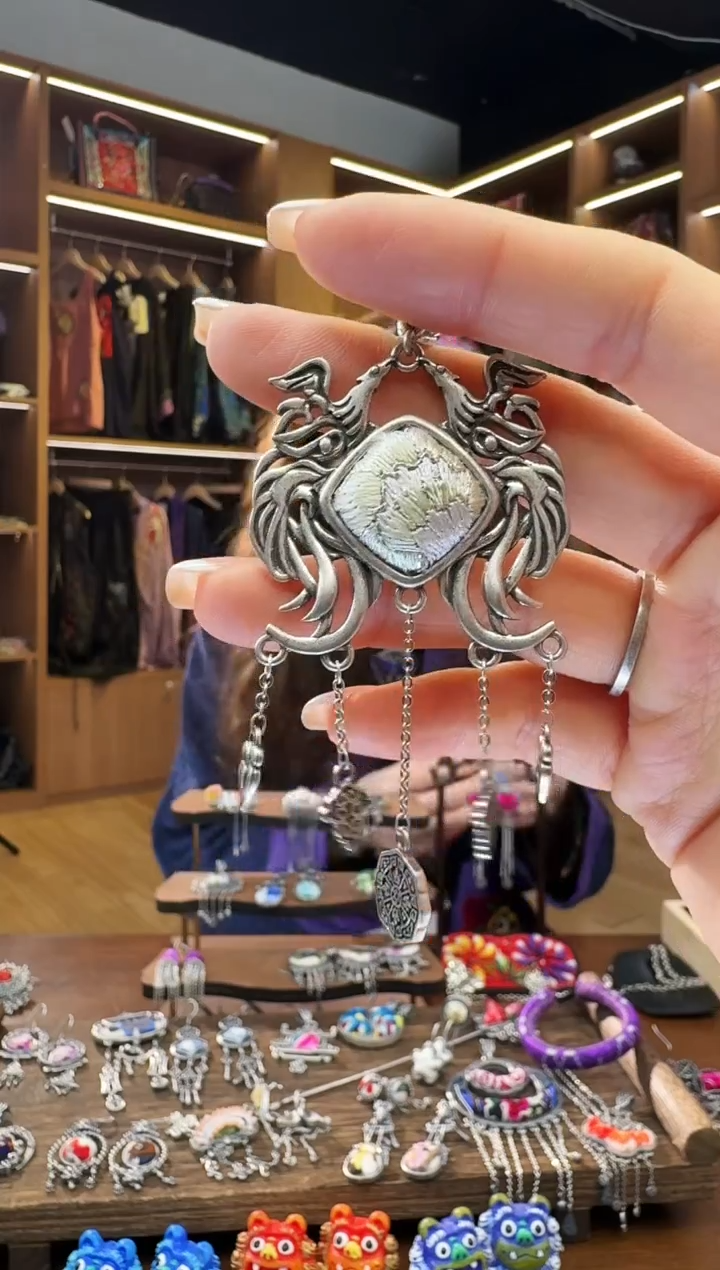 【闪购商品】织绣114黔东南苗族刺绣