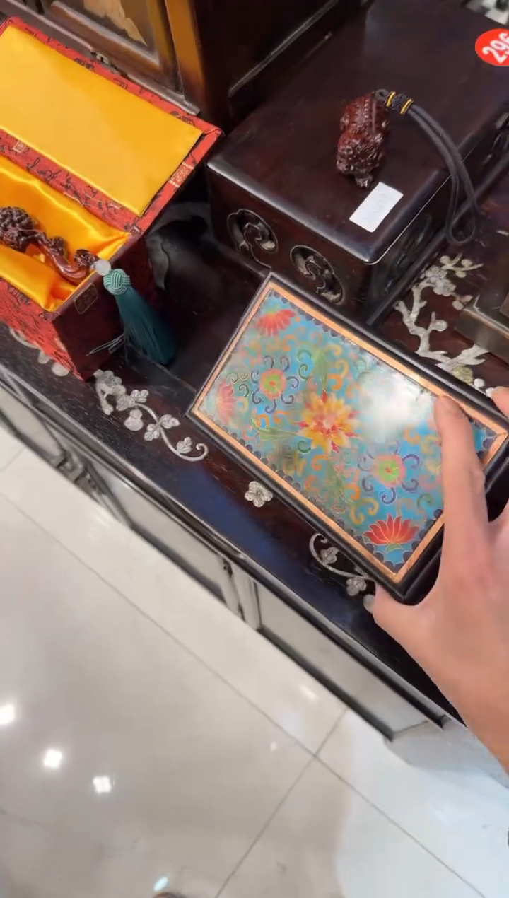 木木头款景泰蓝浅蓝机关盒598