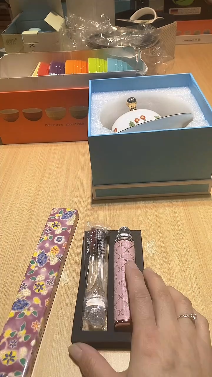 【闪购商品】瓷片锅碗瓢盆一件不剩