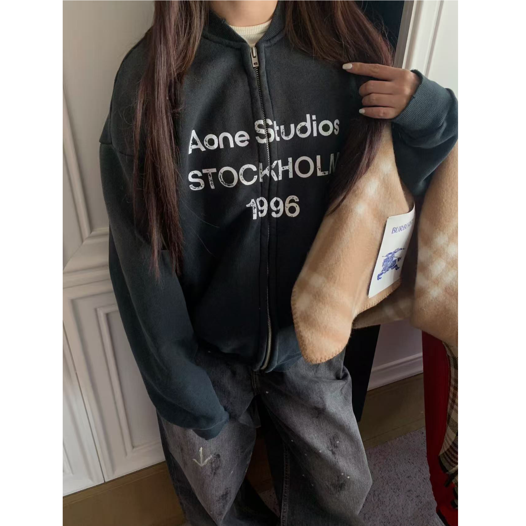 人生有太多岔路口一次选择就是放弃更多拉链开衫卫衣外套