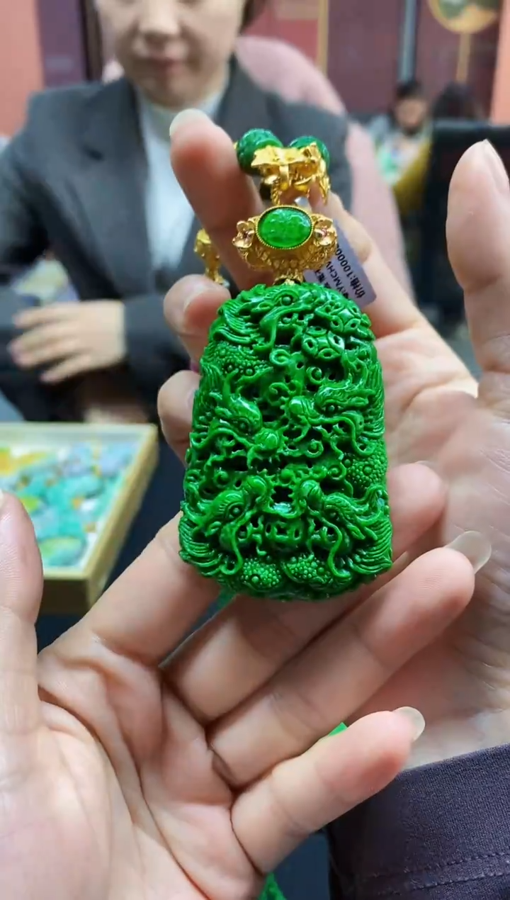 颈饰未镶嵌翡翠翡翠吊坠