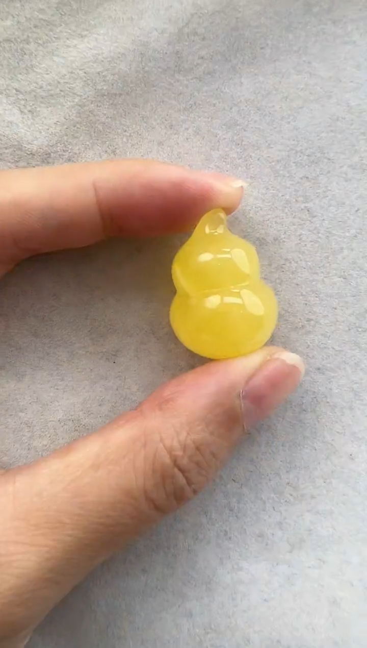 【闪购商品】琥珀裸石未镶嵌10113026-吊坠