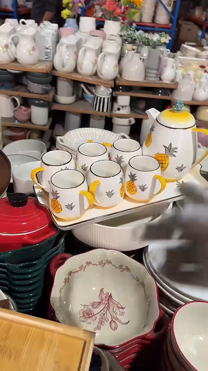 陶瓷菠萝茶壶套装 微瑕凑满20元包邮