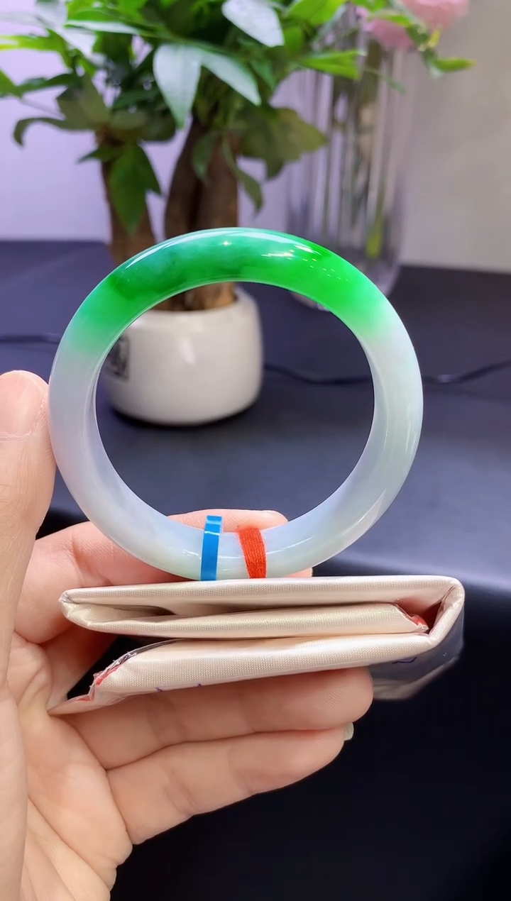 未镶嵌手镯翡翠强推款翡翠手镯圈口52.9-t122 