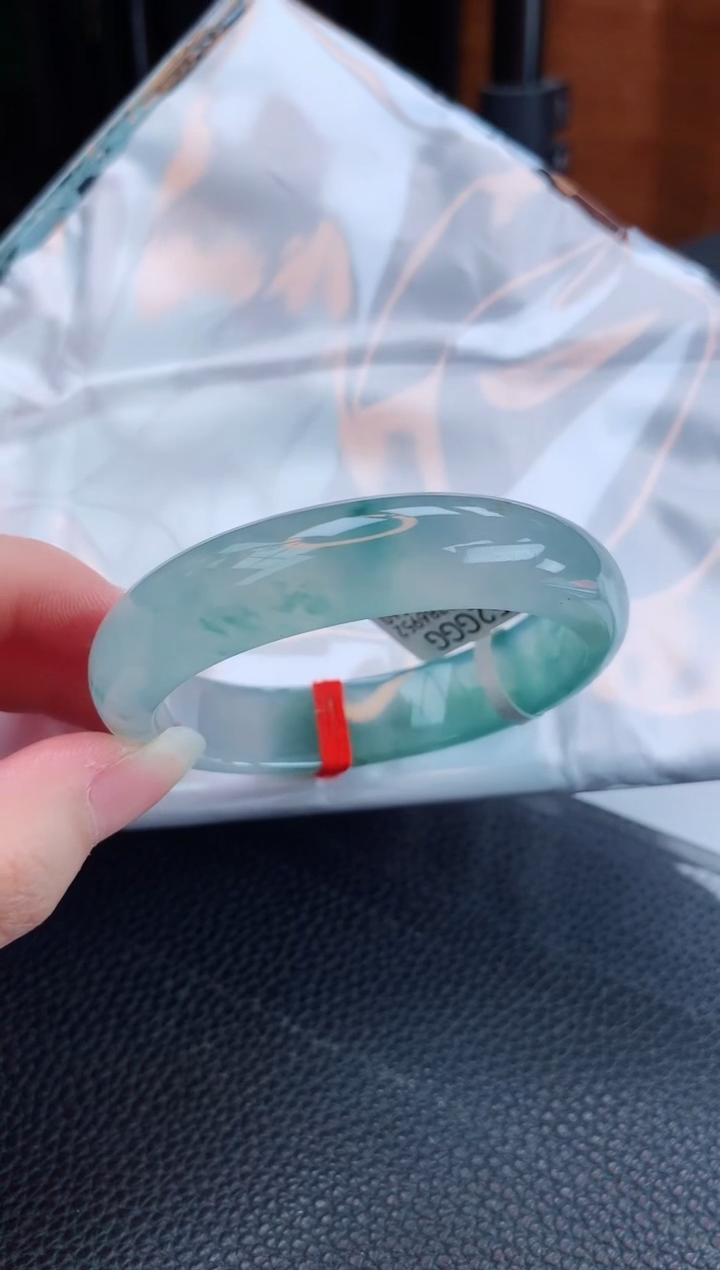 【闪购商品】翡翠手镯未镶嵌缅甸天然翡翠A货手镯