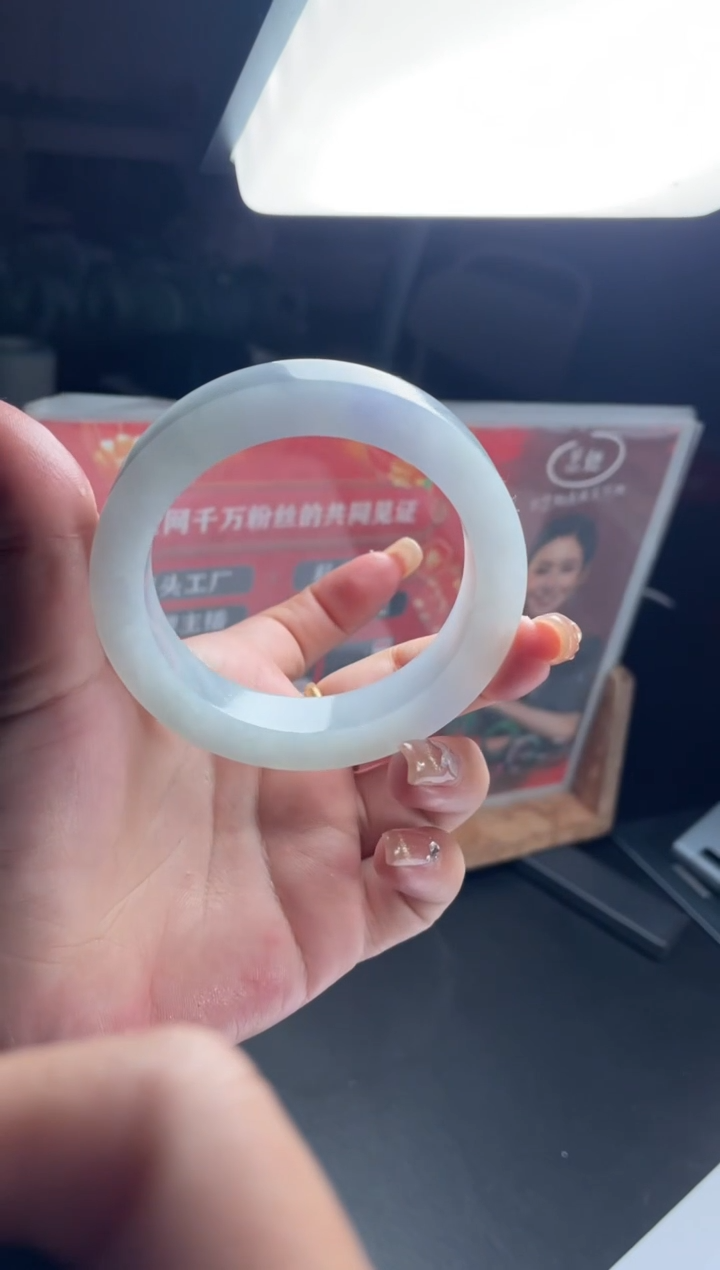 【闪购商品】定制翡翠手镯未镶嵌手镯DDQ/发一件