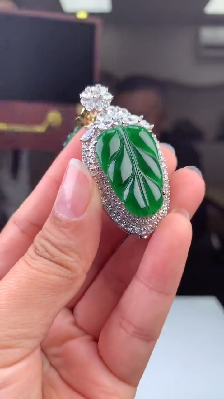 【闪购商品】定制翡翠未镶嵌天然A货翡翠（拍一发一)