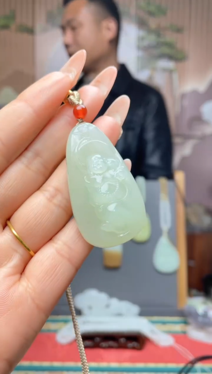 【闪购商品】和田玉颈饰未镶嵌一