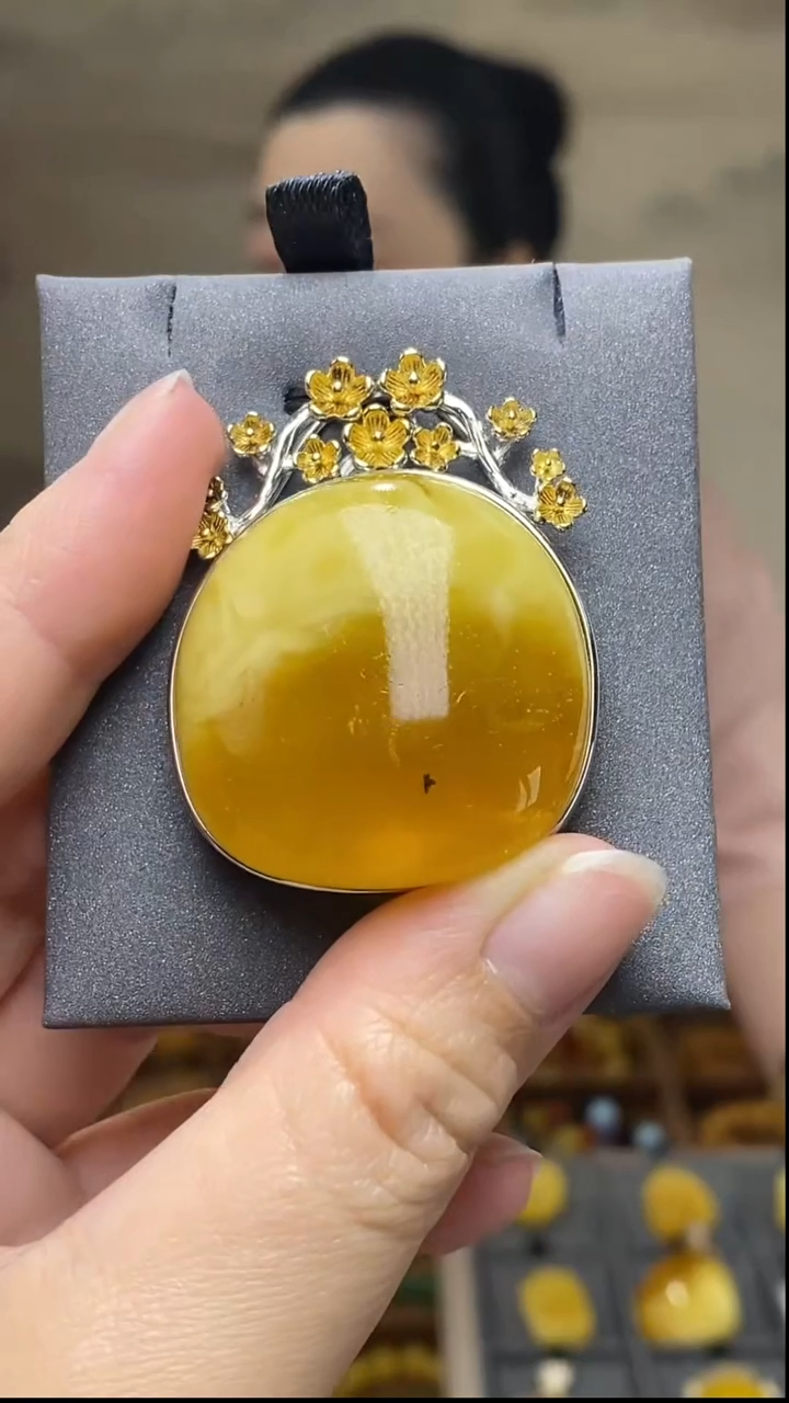 蜜蜡吊坠(不含链)未镶嵌DZ6952