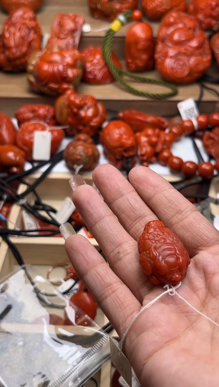【闪购商品】南红玛瑙珠宝奇石未镶嵌425