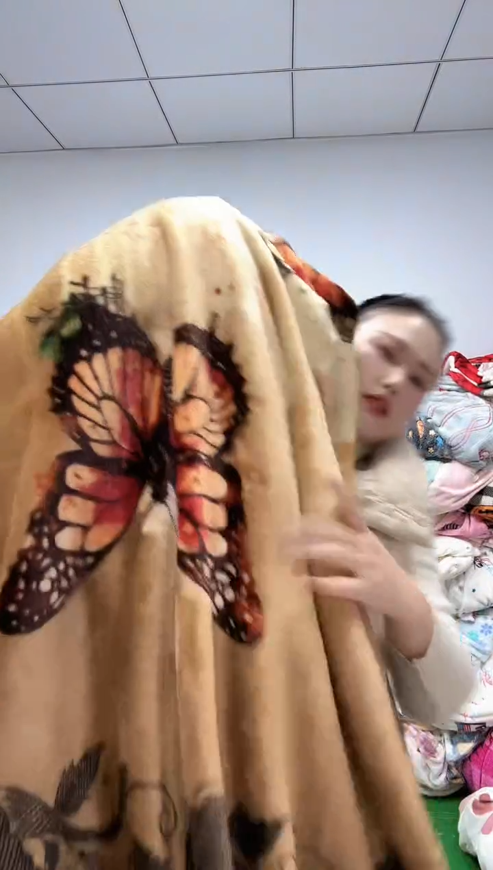 法兰绒2.2x2.5左右已主播介绍为准