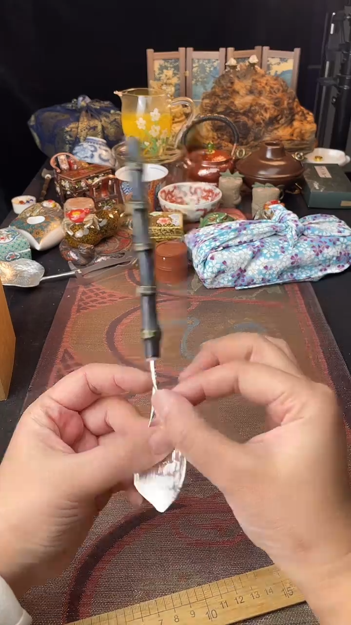 瓷片小****活散瓷默认微瑕，看清尺寸品相再拍