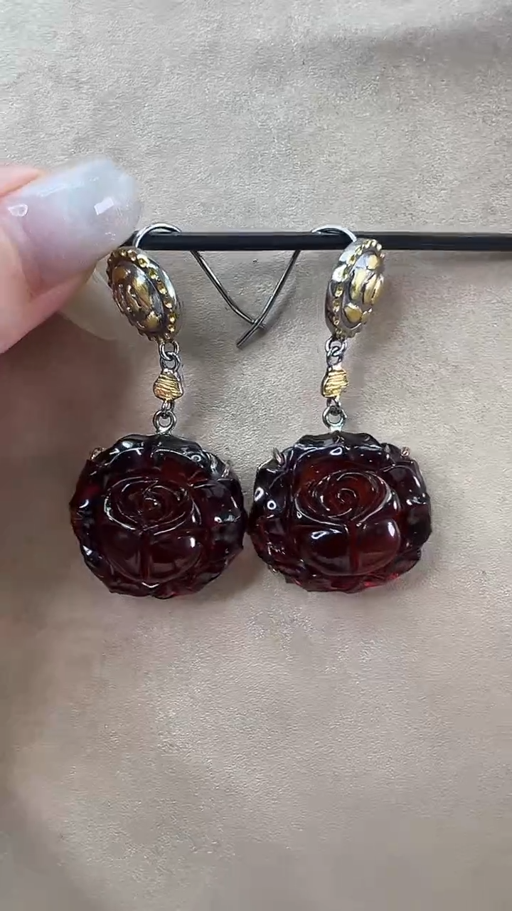 琥珀颈饰未镶嵌耳环