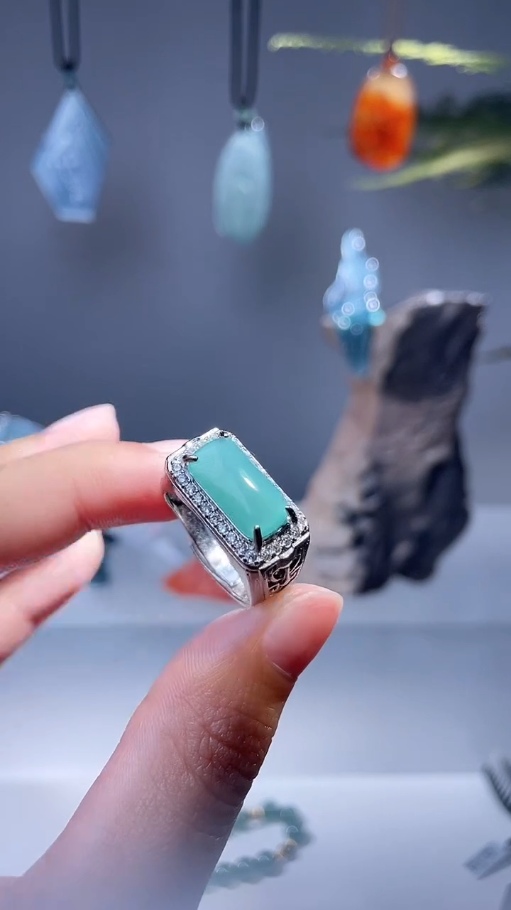 颈饰未镶嵌翡翠戒指多样性发1