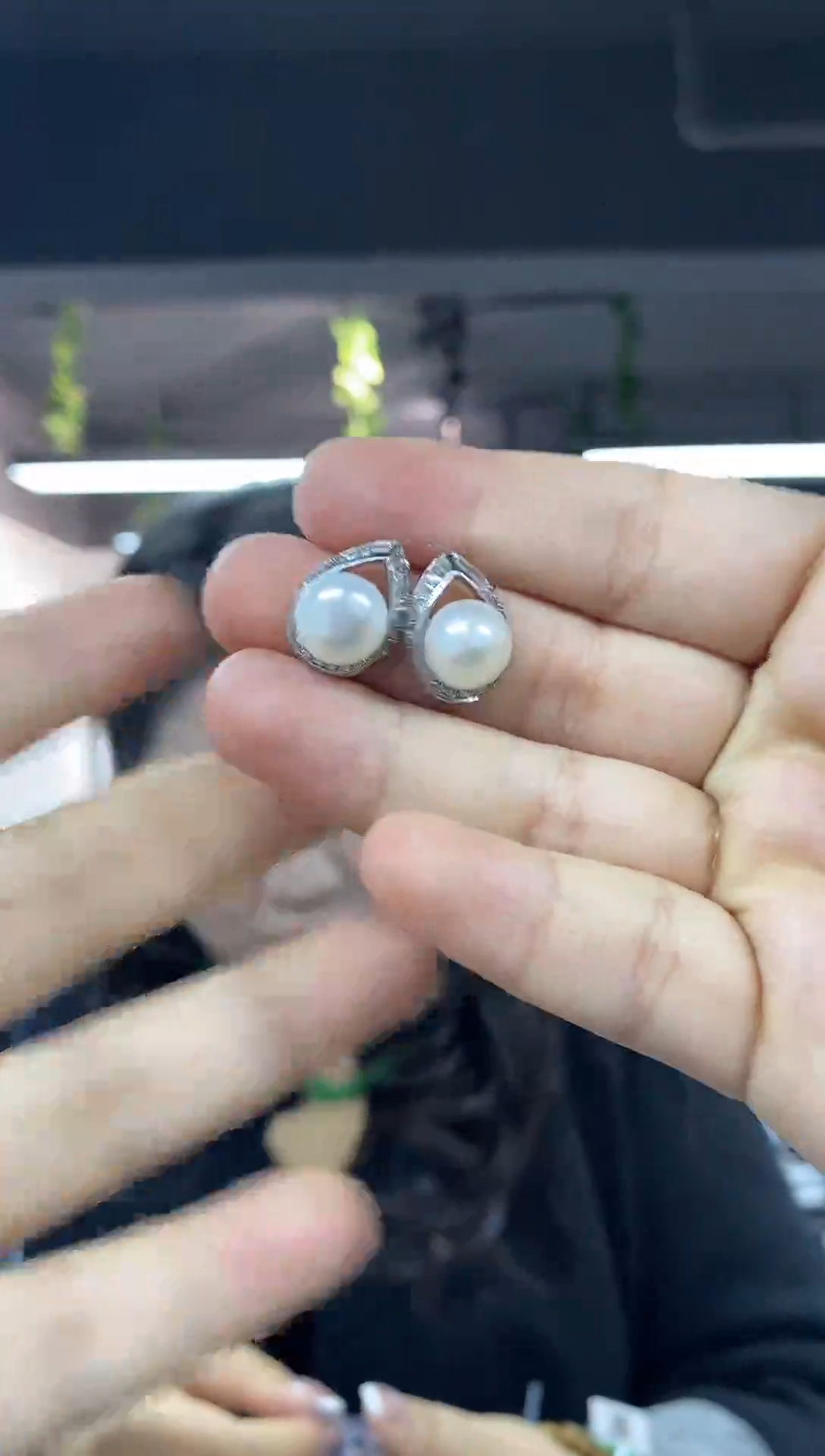 银S925镶嵌耳饰淡水珍珠多样性发其一颜色微差