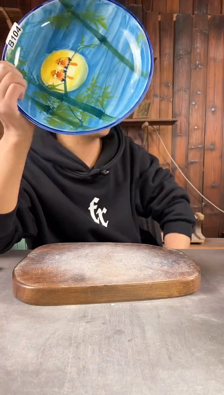 【闪购商品】碗104，手工手绘，超值陶瓷！