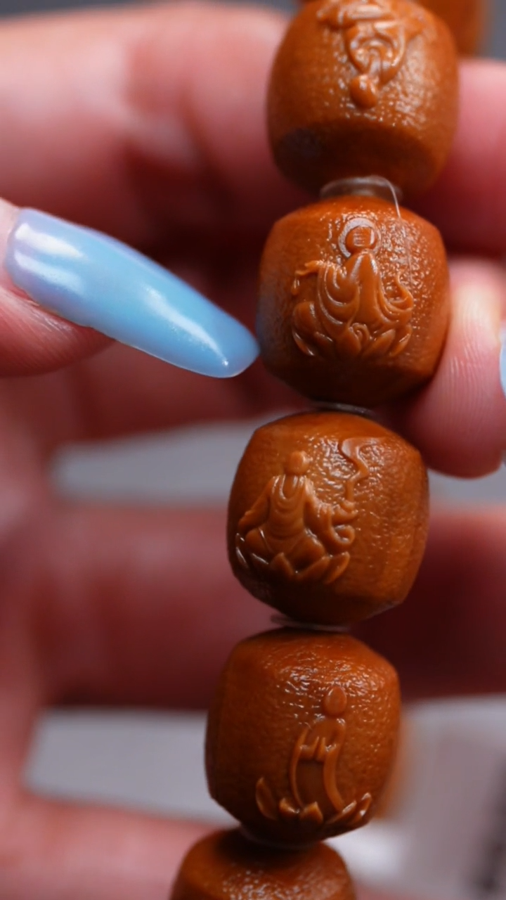 【闪购商品】橄榄核吊坠橄榄核