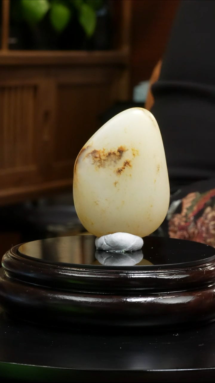 【闪购商品】和田玉吊坠(不含链)未镶嵌57.5克和田玉原石