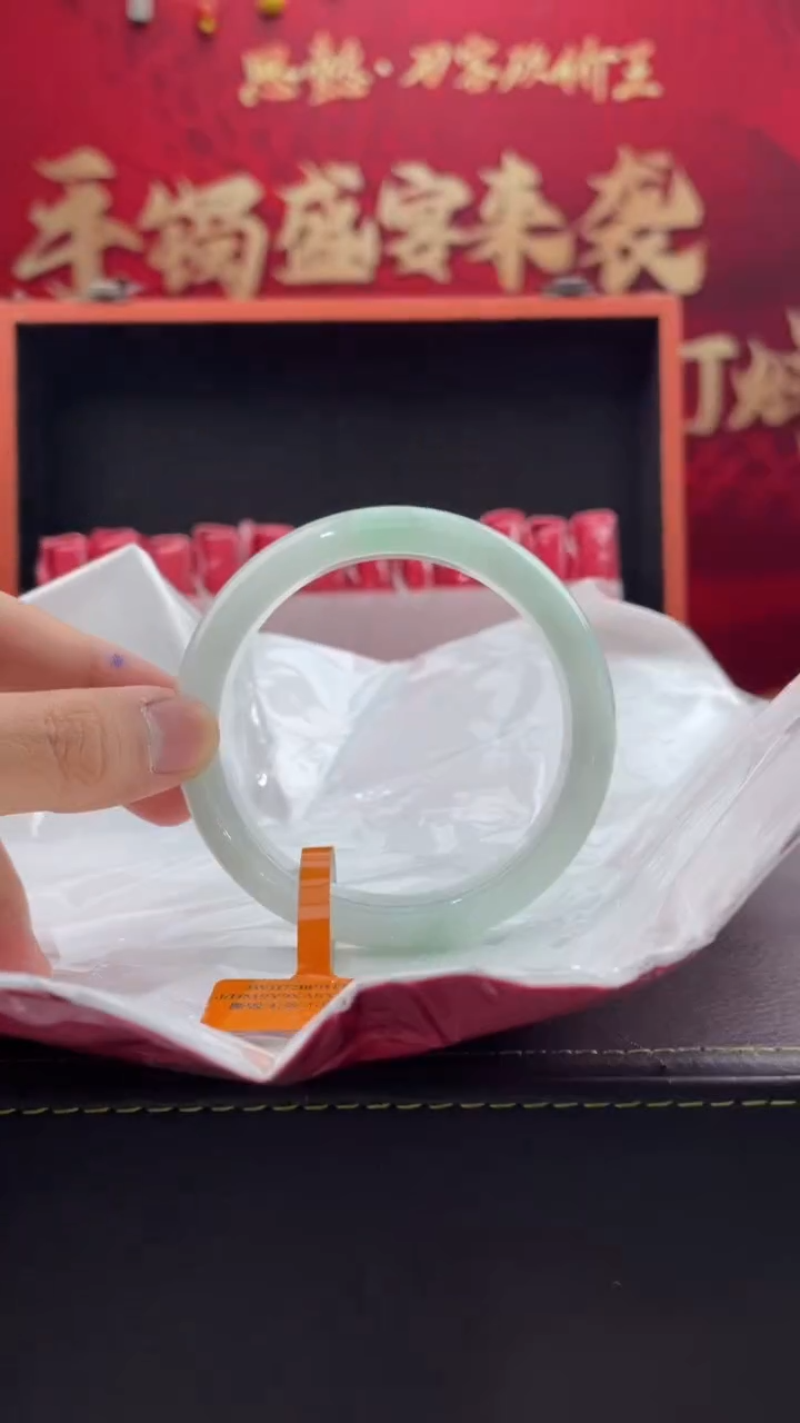 【闪购商品】翡翠手镯未镶嵌5翡翠手镯